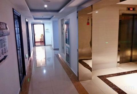 อื่นๆ Spring Breeze Hotel (Chuhe Han Street SKP Branch)