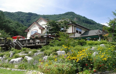 อื่นๆ 2 Hongcheon Yongso Valley Pension