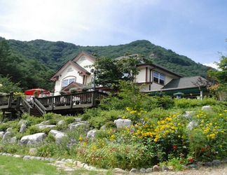 อื่นๆ 2 Hongcheon Yongso Valley Pension