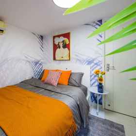 Others 1 If House (Zhujiang New Town), โรงแรม & ที่พัก Mingmen Building Parking Lot