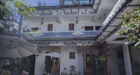 Others 2 The House Story Inn