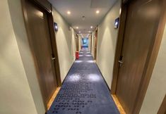 Lainnya 5 7 Premium (Peking Union Medical College Hospital Wangfujing Subway Station)