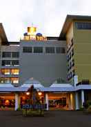 Hotel Exterior Sutanraja Hotel Convention & Recreation