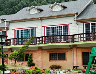 อื่นๆ 2 Pocheon Shine Hill Pension