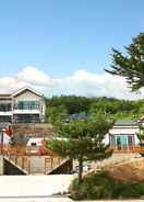 Hotel Exterior Yeongdeok Ocean Pension