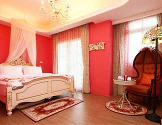 Others 2 Romance Greece Beds and Breakfasts Yilan