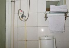 Others 6 Zhengzhou Garden 68 Express Hotel (Jinshui Garden North Road)