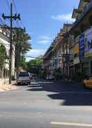 Hotel Exterior Nawaporn Place