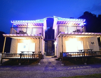 Lainnya 2 Yangpyeong Lodge House Pension (Pets Friendly)