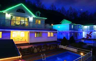Others 2 Gapyeong Vivid Spa Pension (Valley in Front of the Pension)