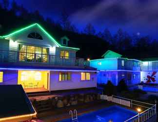 Others 2 Gapyeong Vivid Spa Pension (Valley in Front of the Pension)