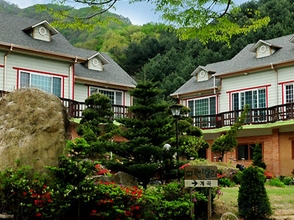 อื่นๆ Pocheon Shine Hill Pension