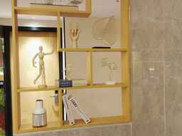Guangna Hotel (Futian Huaqiangnan Metro Station), USD 39.47