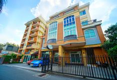 Others 2 Greenview Ekkamai 10