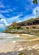 Hotel Exterior Sea Front Pool Villas by the Sarann