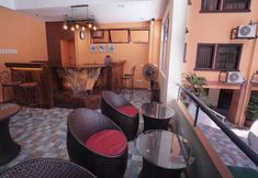 Others 5 1775 Adriatico Suites