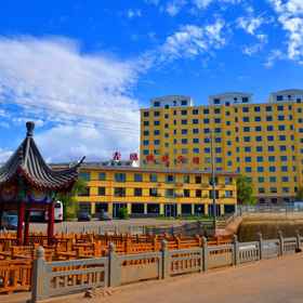 Logo1Xinpeng Express Hotel，敦煌市飯店