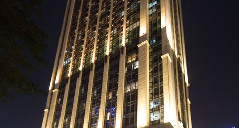 Others 2 She & He International Apartment (Shenzhen Luohu Theater Mixc)