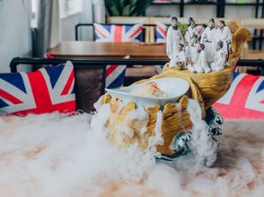 Khác 4 Furun Ziyou Zizai Automobile Culture Theme Hostel