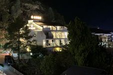 Others Sanqing · Cloud Mountain Stream Cloud House | Mountain View Boutique Stay (Gangshou Cableway)