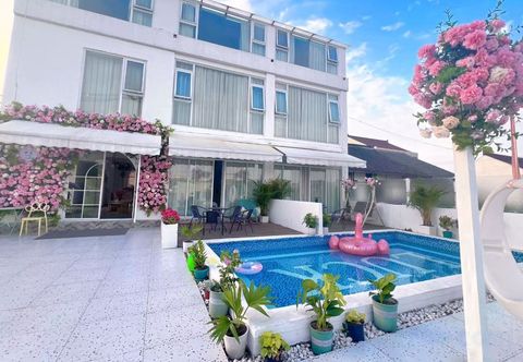 Lain-lain IVAN HOUSE