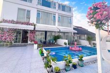 Lain-lain IVAN HOUSE