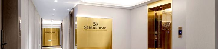 อื่นๆ 4 Chandelier Hotel