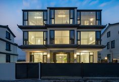 Others 4 Floral Hotel · Manshi Time Hotel (Kunshan Dianshan Lake Store)