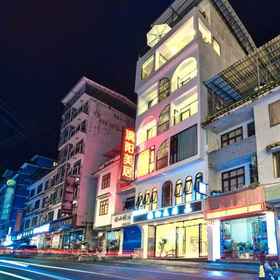 Hotel Exterior 1 Khách sạn Yangshuo Liyang Meiju (Chi nhánh Phố Tây), Khách sạn Toàn Châu