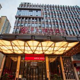 Hotel Exterior1Huatian Selected Hotel，澧县飯店