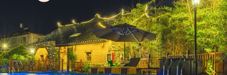 Others Future Homestay (Xingyi Wanfenglin Store)