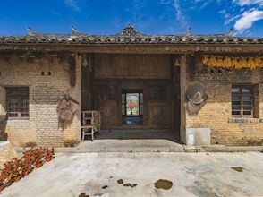 Others 4 Future Homestay (Xingyi Wanfenglin Store)