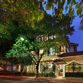 Hotel Exterior 1 The Night Villa by Guilin Lijiang, Xiufeng Sub-district Office Central Square Community Workstation 酒店