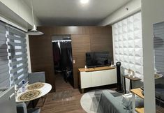 Others 5 1Br at Air Makati Ayala Near Makati Med