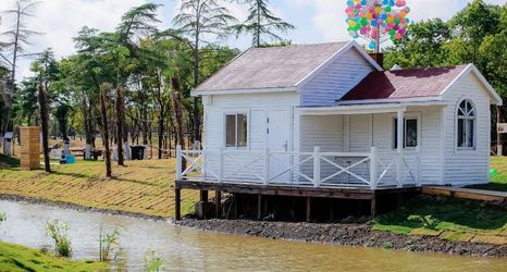 Others 2 Shanghai Camera Family Camp