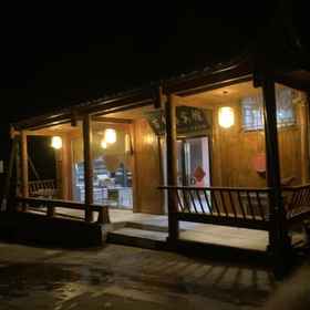 Hotel Exterior1Miaoxiangyuan Hotel,岑巩县飯店