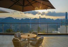 Others 6 SkyBridge Jiayu Hotel