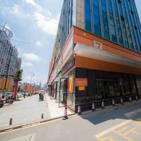 Hotel Exterior 1 Qitian Hotel (Yingu International), Lixian Hotels