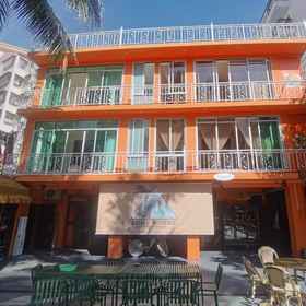 Logo 1 Mojue Youth Hostel (Dadonghai), Beauty Crown Grand Theater Hotels