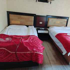 Hotel Exterior 1 Zhenxiong Mengli B&B, Yiliang Xian Hotels