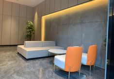 Khác 4 UNDERSTAND LI .HOTEL