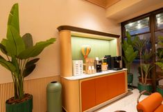 Others 7 Orange Hotel