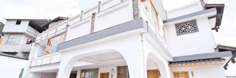 อื่นๆ autumn inn