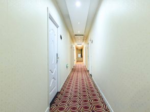 Lainnya 4 V8 Theme Hotel