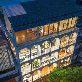 Hotel Exterior 1 Bedtime Storeys near ICON SIAM, วัดจักรวรรดิราชาวาสวรมหาวิหาร (วัดสามปลื้ม) 酒店