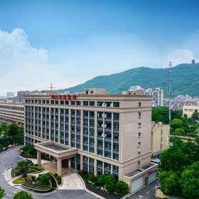 Logo 1 HanTing Premium Hotel (Hangzhou Banshan), Chuyun Rd Hotels
