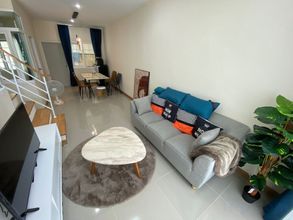其他 4 Tambon Tha Sala four bedrooms and two living rooms complete townhouse