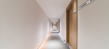 기타 2 Ni Hao Hotel (Shenzhen Luohu Guomao Metro Station)