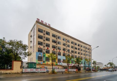 Khác Qingnian Boutique Hotel(FeiDong longtang shuilishuidian dian)