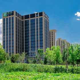 Logo 1 Holiday Inn Express (Urumqi Railway Station), Hotel Perpustakaan Xinjiang